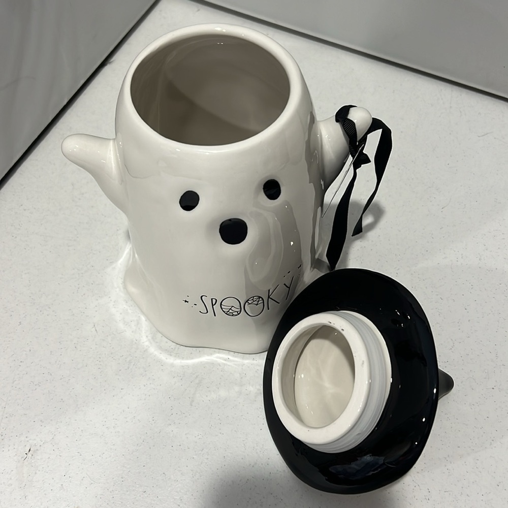 ✨NEW👻Rae Dunn 2024 Spooky Ghost with Witch Hat Cookie Jar Canister🖤 - Picture 6 of 8